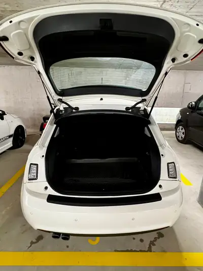 Audi A1 1.4 TFSI COD Attraction — Citadine dynamique, 66'900 km, sans sinistre — Miniatura 12