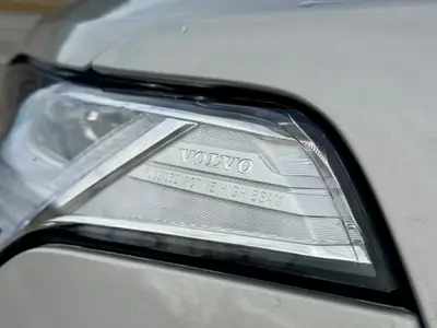 Volvo XC90 T8 TE Ultimate Dark 7 places — Hybride rechargeable premium, moteur électrique neuf — Miniatura 14