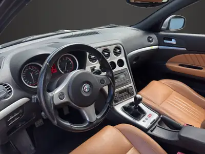 Alfa Romeo 159 Sportwagon 1.8 TBi — Break sportif, moteur turbo, impeccable — Miniatur 12