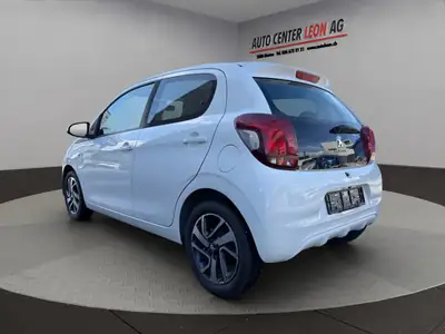 Peugeot 108 1.2 VTi Active — Citadine compacte, entretien à jour, climatisation — interior