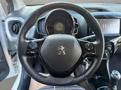 Peugeot 108 1.2 VTi Active — Citadine compacte, entretien à jour, climatisation — Thumbnail 10