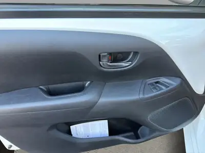 Peugeot 108 1.2 VTi Active — Citadine compacte, entretien à jour, climatisation — Thumbnail 12