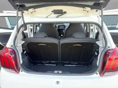 Peugeot 108 1.2 VTi Active — Citadine compacte, entretien à jour, climatisation — Thumbnail 18