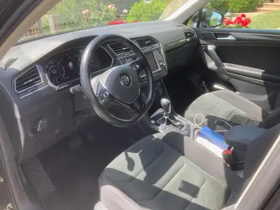 VW Tiguan 2.0 TDI SCR Highline — SUV robuste, 190 ch, transmission DSG, sans sinistre — dashboard