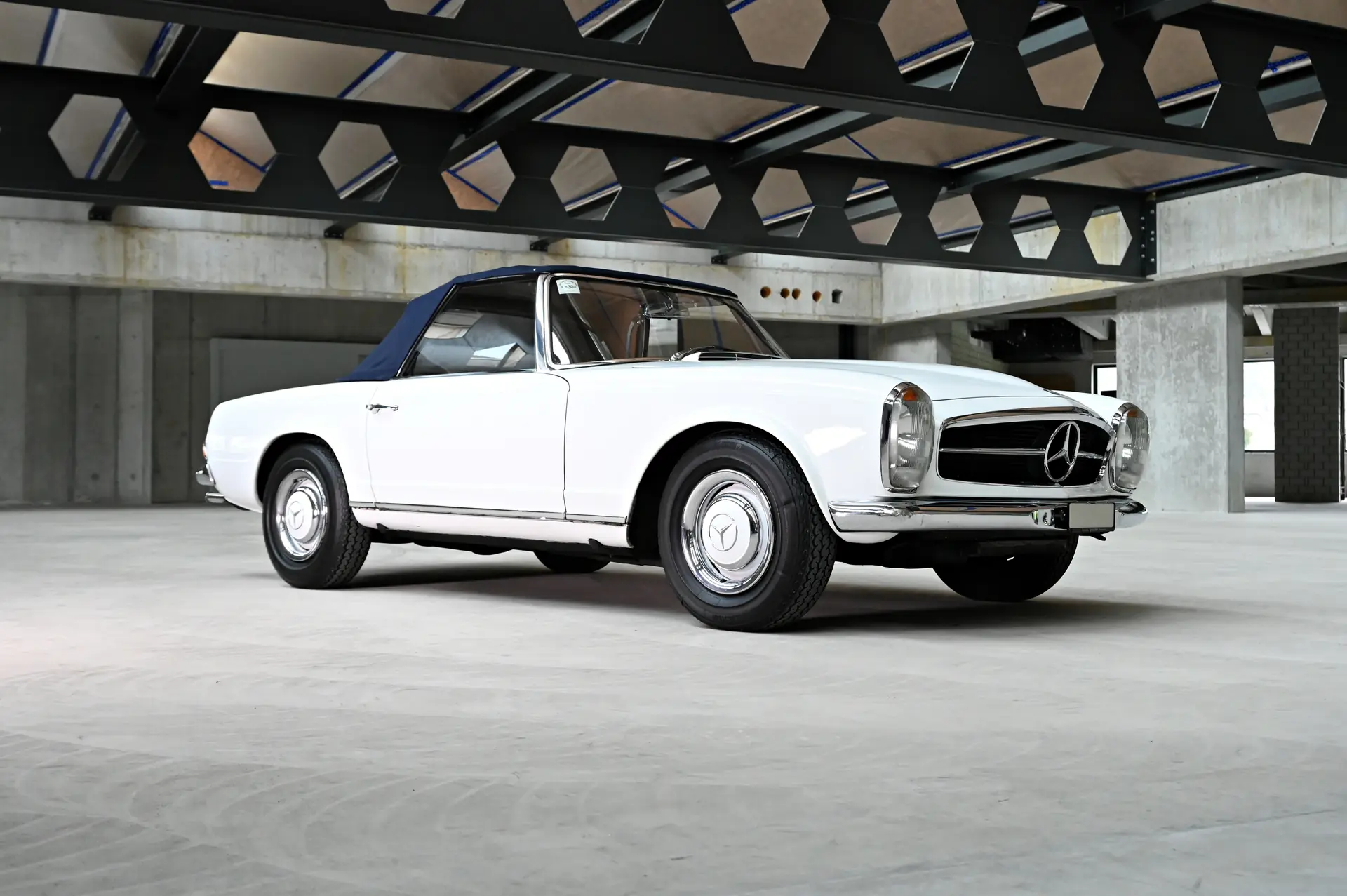 Mercedes-Benz SL 1964 occasion Goldach — 3