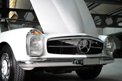 Mercedes-Benz SL 230 — Cabriolet de légende de 1964, livraison suisse d'origine — Thumbnail 13
