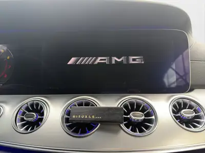 Mercedes-Benz E 400 Cabriolet AMG Line — Élégance décapotable et performances 333 ch — Miniature 12
