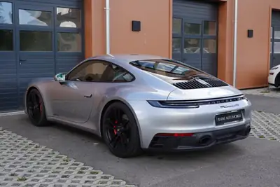 Porsche 911 Carrera GTS PDK — Sportive d'exception, 1ère main, 5000 km — Miniature 12