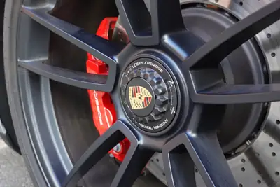 Porsche 911 Carrera GTS PDK — Sportive d'exception, 1ère main, 5000 km — Miniature 13