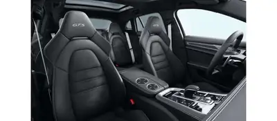 Porsche Panamera 4.0 V8 GTS — Berline sportive haute performance, 22'000 km seulement — Innenraum
