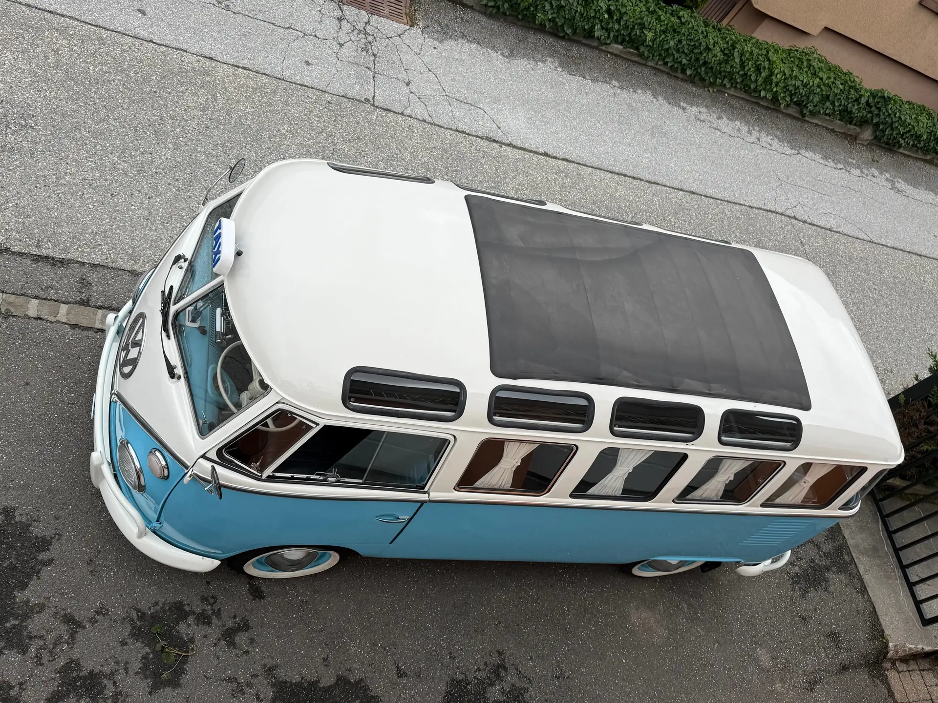 VW T1 Combi Split 1968 — Légende automobile, seul 43'000 km, sans sinistre — vista esterna