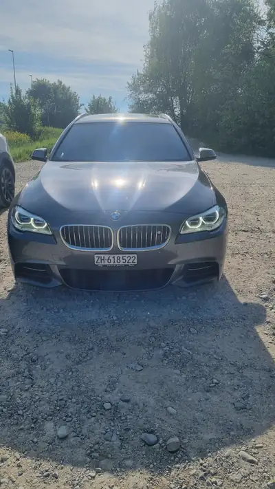 BMW M550d xDrive — Break sportif diesel, 381 ch et équipements Premium — Seitenansicht