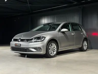 VW Golf VII 1.5 TSI — Berline dynamique, équipée et économe — interior