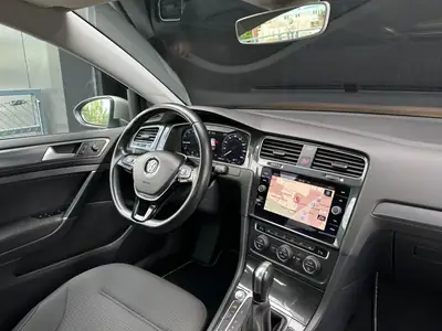 VW Golf VII 1.5 TSI — Berline dynamique, équipée et économe — Thumbnail 14