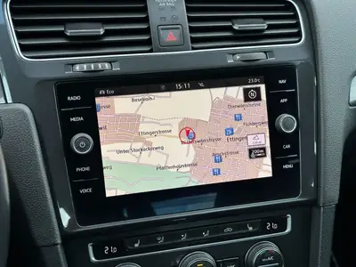 VW Golf VII 1.5 TSI — Berline dynamique, équipée et économe — Thumbnail 18