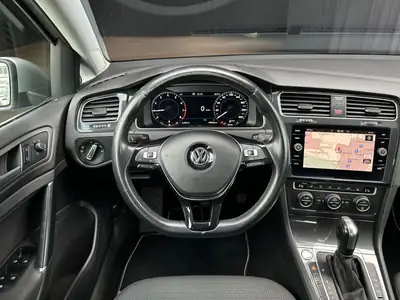 VW Golf VII 1.5 TSI — Berline dynamique, équipée et économe — Thumbnail 16