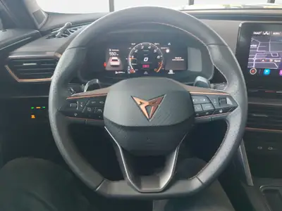 CUPRA Formentor 2.0 TSI 4Drive — SUV sportif polyvalent, entretien impeccable — Thumbnail 10