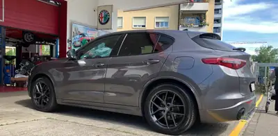 Alfa Romeo Stelvio 2.2 D Q4 210 Veloce — SUV diesel 4x4, toit panoramique, 77'700 km — Miniatur 7