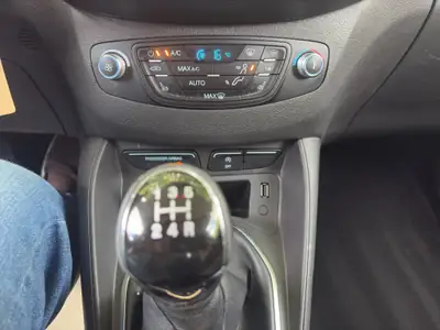 Ford Tourneo Courier 1.0 SCTi Titanium — Monospace compact, 2 portes coulissantes, garantie 12 mois — Miniatura 11