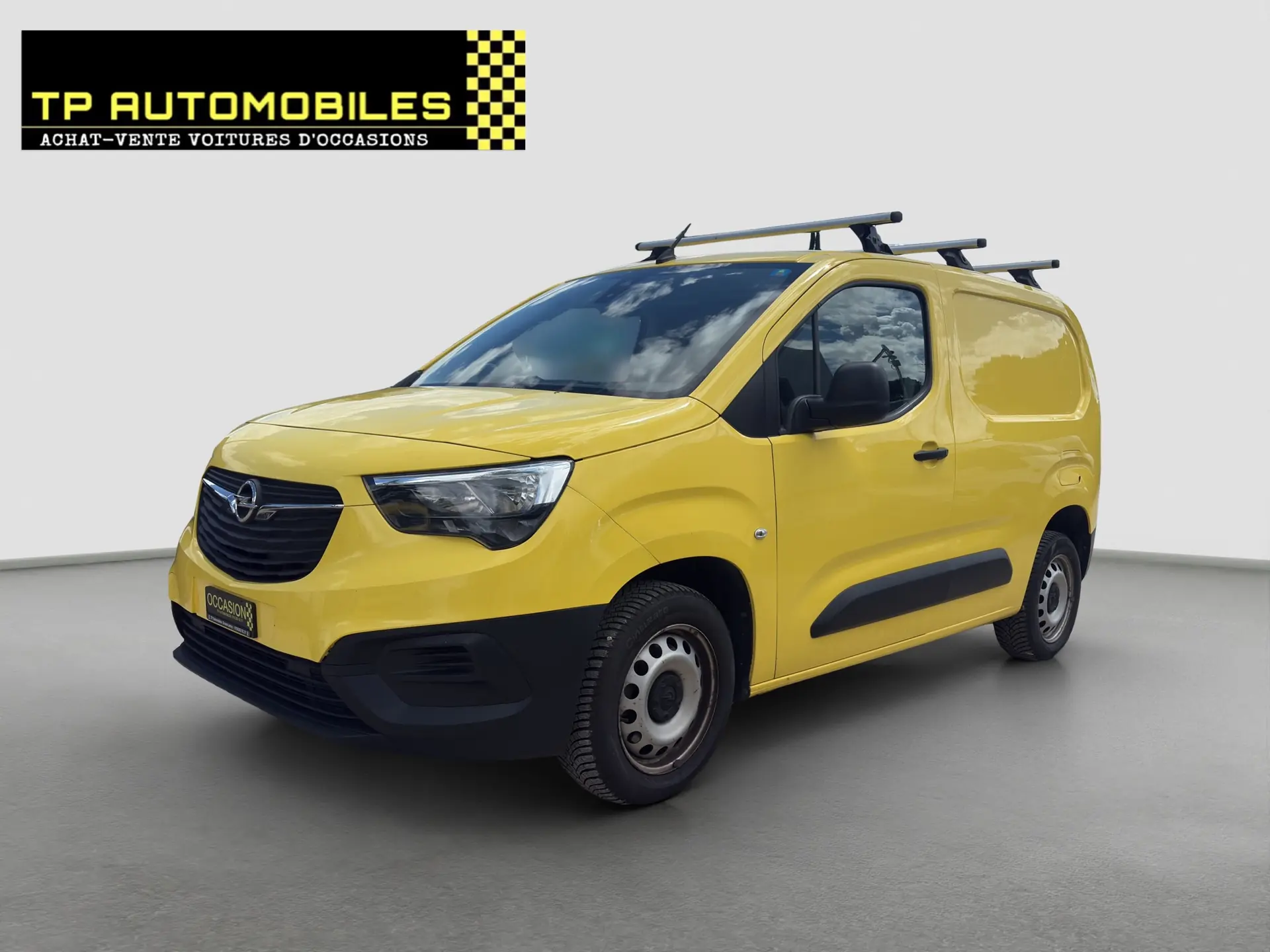 Opel Combo 1.5 Cargo Dynamic — Utilitaire diesel efficace, charge majorée, 90 000 km