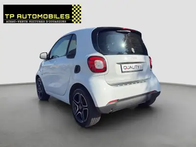 Smart Fortwo Passion TwinMatic 2015 — Citadine agile, automatique, entretien suivi — Armaturenbrett