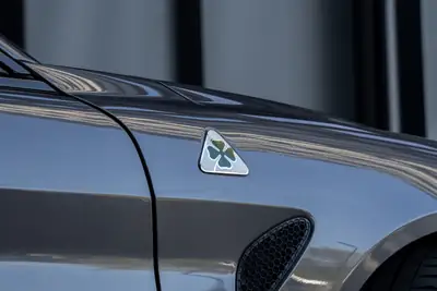 Alfa Romeo Giulia 2.9 V6 Biturbo Quadrifoglio — Berline sportive italienne 510 ch, impeccable — Thumbnail 12