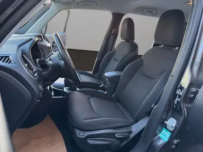 Jeep Renegade 1.0 Turbo Night Eagle — Compact SUV dynamique, sans accident — Thumbnail 9