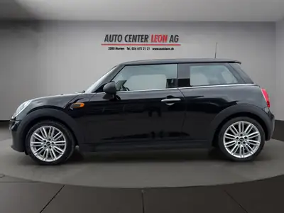MINI One First 2017 — Citadine urbaine compacte, entretien à jour et sans sinistre — rear view