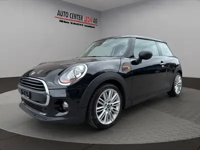 MINI One First 2017 — Citadine urbaine compacte, entretien à jour et sans sinistre — side view