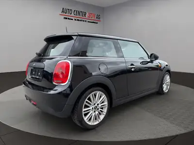 MINI One First 2017 — Citadine urbaine compacte, entretien à jour et sans sinistre — detail