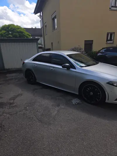 Mercedes-Benz A 250 AMG Line — Berline compacte sportive, 62'000 km seulement — Detail