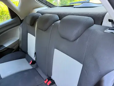 SEAT Ibiza 1.2 TSI Style — Citadine dynamique, entretien à jour, sans sinistre — Miniature 10