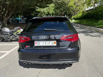 Audi S3 Sportback 2.0 TFSI Quattro — Berline sportive polyvalente, 301 ch dynamiques — Miniature 11