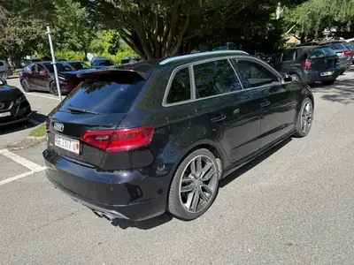 Audi S3 Sportback 2.0 TFSI Quattro — Berline sportive polyvalente, 301 ch dynamiques — Miniature 10