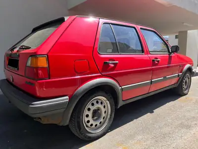 VW Golf 1.8 GT Syncro 1991 — Légende des années 90, traction intégrale authentique — fianco