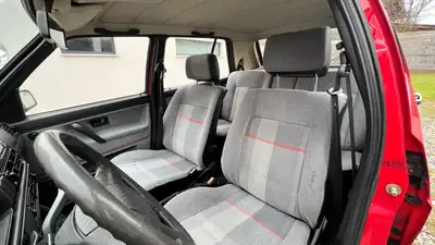 VW Golf 1.8 GT Syncro 1991 — Légende des années 90, traction intégrale authentique — cruscotto
