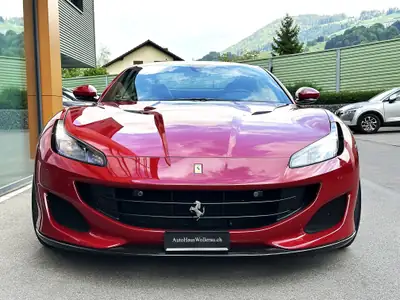 Ferrari Portofino 3.9 Turbo — Cabriolet légendaire, 599 ch, très faible kilométrage — Seitenansicht