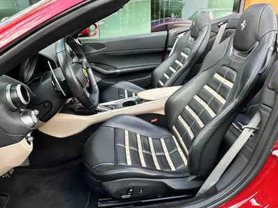 Ferrari Portofino 3.9 Turbo — Cabriolet légendaire, 599 ch, très faible kilométrage — Miniatur 13
