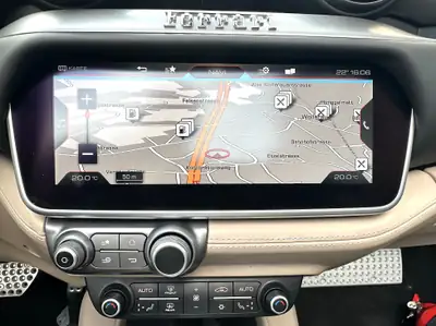 Ferrari Portofino 3.9 Turbo — Cabriolet légendaire, 599 ch, très faible kilométrage — Miniatur 21