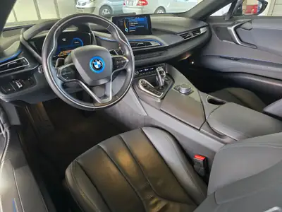 BMW i8 Coupé — Hybride Performance 362 ch, État Collector 44'500 km — Thumbnail 18
