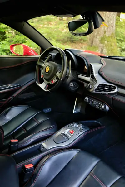 Ferrari 458 Italia 2011 — Légendaire V8 biturbo, 71'000 km, sans sinistre — Armaturenbrett