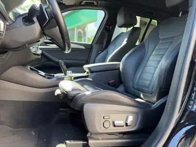 BMW X3 xDrive 20i Luxury Line — SUV premium avec affichage tête-haute et caméra — Miniatur 16