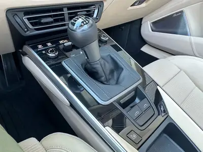 Porsche 911 Targa 3.0 Carrera 4S Heritage Design Edition — Chef-d'œuvre décapotable, seulement 2000 km — Thumbnail 12