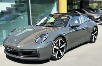 Porsche 911 Targa 3.0 Carrera 4S Heritage Design Edition — Chef-d'œuvre décapotable, seulement 2000 km — Thumbnail 16
