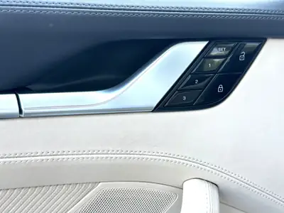 Porsche 911 Targa 3.0 Carrera 4S Heritage Design Edition — Chef-d'œuvre décapotable, seulement 2000 km — Thumbnail 21