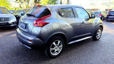 Nissan Juke 1.6 DIG-T Tekna 4x4 — Compact SUV dynamique, première main impeccable — cruscotto