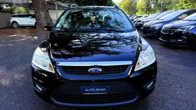 Ford Focus 1.6i VCT Carving — Break spacieux, moteur économe et sans sinistre — vista esterna