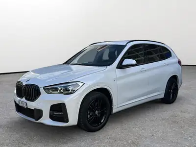 BMW X1 xDrive 20d M Sport — SUV compact diesel performant, entretien complet — exterior view