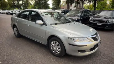Mazda 6 2.0 16V Exclusive — Berline élégante, 79'000 km, sans sinistre — vista posteriore