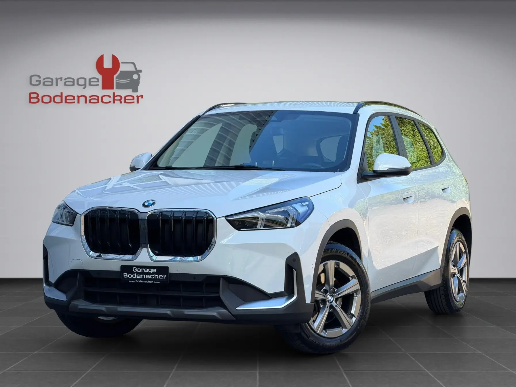 BMW X1 sDrive 18d — SUV compact diesel, équipement premium et consommation maîtrisée
